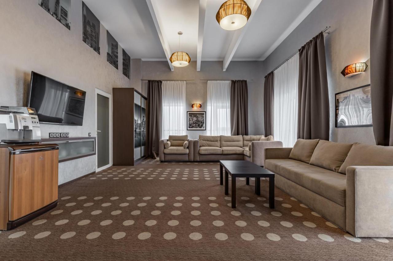 Hotel Ambassador Plaza Kiev Exterior foto